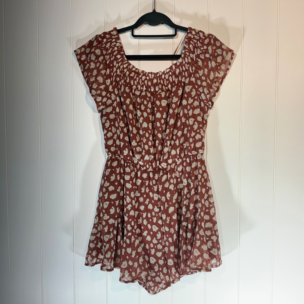 Blue Rain Francesca's Rust Animal Print Smocked Off Shoulder Romper Medium NWT